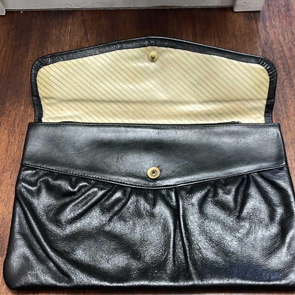 Winfield Vintage Wallet/Clutch - Picture 4 of 7